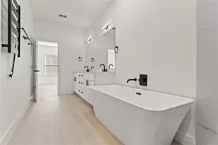 10439 Gypsy Ave, Weeki Wachee, FL 34613 - Photo 24