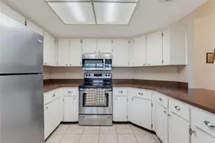 8389 Camphor Dr, Spring Hill, FL 34606 - Photo 16
