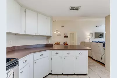 8389 Camphor Drive, Spring Hill, FL 34606 - Photo 18