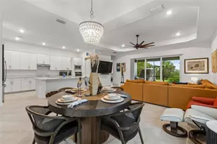 17622 Santorini Ct, Venice, FL 34293 - Photo 12