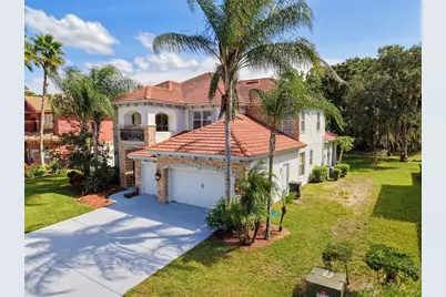 11352 Oyster Bay Cir, New Port Richey, FL 34654 - Photo 2