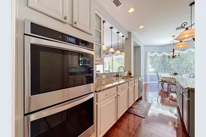 11352 Oyster Bay Cir, New Port Richey, FL 34654 - Photo 12