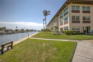 4452 Garnet Dr, New Port Richey, FL 34652 - Photo 2
