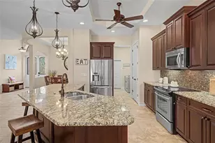 1045 Maza Pl, Trinity, FL 34655 - Photo 10