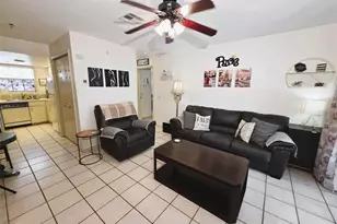 2210 Vista Del Sol Cir, Lutz, FL 33558 - Photo 2