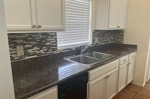 9410 Nakoma Way, Weeki Wachee, FL 34613 - Photo 10