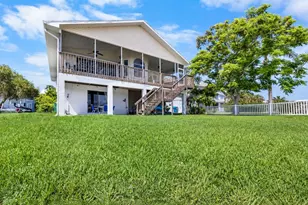 4514 Neptune Dr, Hernando Beach, FL 34607 - Photo 6