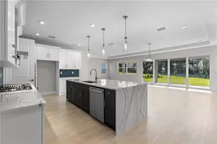 1727 Point Grace Rd, Tavares, FL 32778 - Photo 4