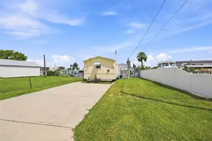 6819 Heron Ln, Hudson, FL 34667 - Photo 40
