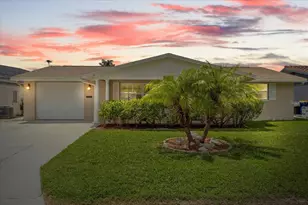 4933 Shell Stream Blvd, New Port Richey, FL 34652 - Photo 1