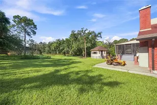 28850 Lindenhurst Dr, Wesley Chapel, FL 33544 - Photo 46