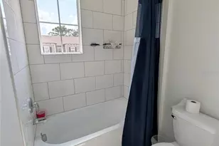 3385 Lapis Lk Dr, Zephyrhills, FL 33541 - Photo 10