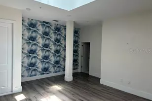 101 W Court St, Tarpon Springs, FL 34689 - Photo 6