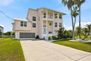 3342 Turks Cap Dr, Hernando Beach, FL 34607 - Photo 2