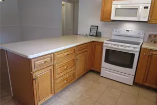 7401 Galloway Rd, Weeki Wachee, FL 34613 - Photo 12