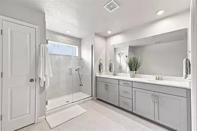 19421 Monarch Wind Way, Lutz, FL 33558 - Photo 12