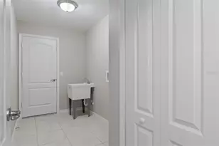 12073 Manassas Ave, Weeki Wachee, FL 34614 - Photo 36
