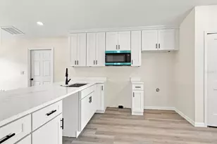 7209 Apache Trail, Spring Hill, FL 34606 - Photo 18