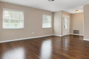 2469 Lackland Ave, Spring Hill, FL 34608 - Photo 4