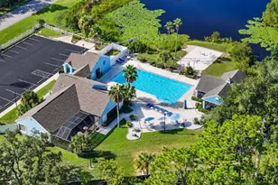 8015 Picketts Ct, Weeki Wachee, FL 34613 - Photo 4