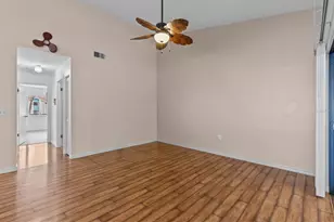 8015 Picketts Ct, Weeki Wachee, FL 34613 - Photo 30