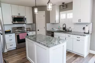 2722 Heathgate Way, Land O Lakes, FL 34638 - Photo 2