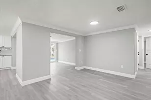 6063 Airmont Dr, Spring Hill, FL 34606 - Photo 10