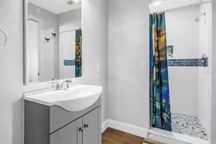2111 Harbour Watch Dr, Tarpon Springs, FL 34689 - Photo 58