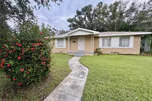 780 26th Ave S, Saint Petersburg, FL 33705 - Photo 2
