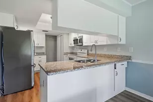 2134 Laredo Ave, Spring Hill, FL 34608 - Photo 12