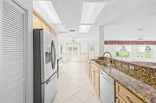 2376 Bent Pine Ct, Spring Hill, FL 34606 - Photo 22