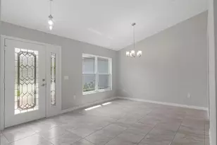 12085 Manassas Ave, Weeki Wachee, FL 34614 - Photo 4
