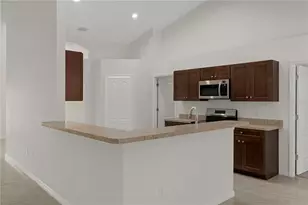 13048 Kittiwake Rd, Weeki Wachee, FL 34614 - Photo 14