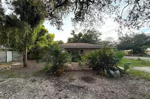 3801 E Osborne Ave, Tampa, FL 33610 - Photo 30