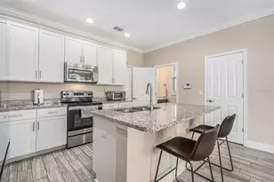 10715 Marsha Dr, New Port Richey, FL 34655 - Photo 2