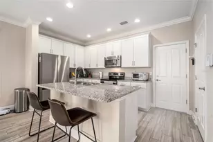 10715 Marsha Dr, New Port Richey, FL 34655 - Photo 10