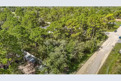 13542 Robin Avenue, Weeki Wachee, FL 34614 - Photo 14