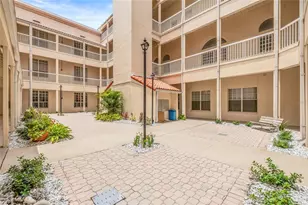 701 Mirror Lake Dr N, Saint Petersburg, FL 33701 - Photo 34