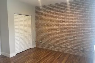 701 Mirror Lake Dr N, Saint Petersburg, FL 33701 - Photo 26
