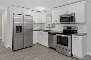 2332 Chancery Dr, Holiday, FL 34690 - Photo 8