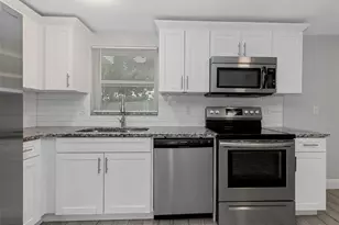 2332 Chancery Dr, Holiday, FL 34690 - Photo 10