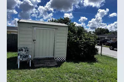 9040 Chatam Lane, Port Richey, FL 34668 - Photo 18