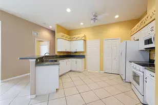 11440 Golf Round Dr, New Port Richey, FL 34654 - Photo 18