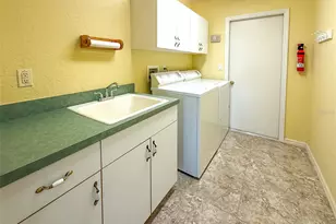 8533 Coral Creek Loop, Hudson, FL 34667 - Photo 18