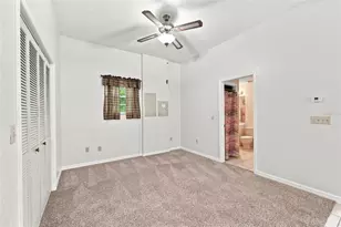 16205 Perimeter Dr, Brooksville, FL 34614 - Photo 12