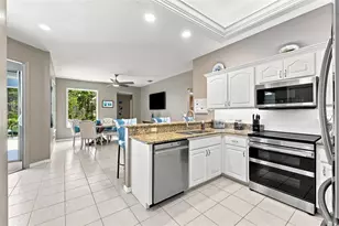10261 Woodland Waters Blvd, Weeki Wachee, FL 34613 - Photo 16