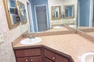 7806 Doral Dr, Hudson, FL 34667 - Photo 14