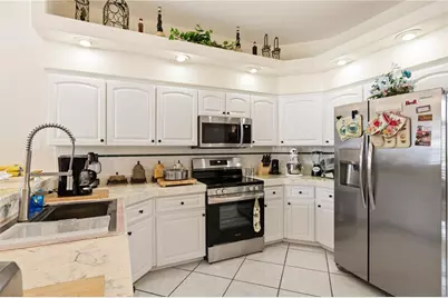8704 Cypress Lakes Boulevard, New Port Richey, FL 34653 - Photo 12