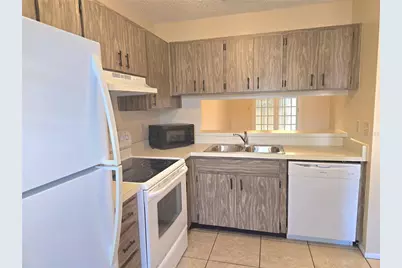 2912 Wainwright Court, New Port Richey, FL 34655 - Photo 4