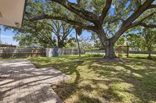1837 Pasadena Dr, Dunedin, FL 34698 - Photo 24